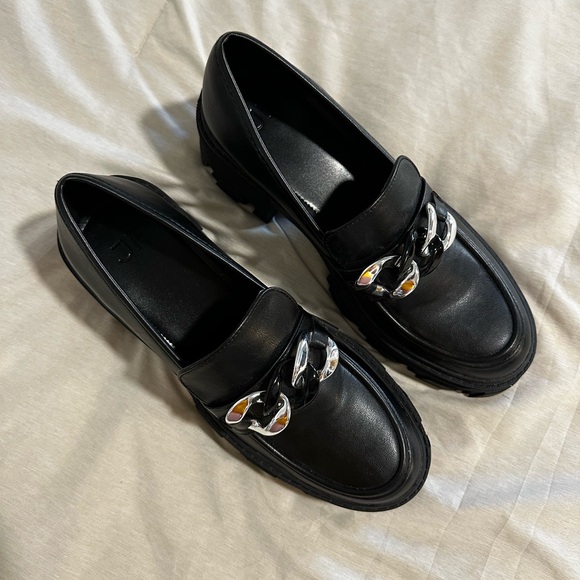 Chunky Loafers - Picture 2 of 3